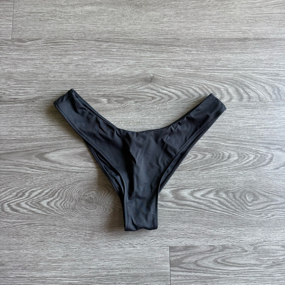 Frankies Bikinis Katerina Cheeky bottom
